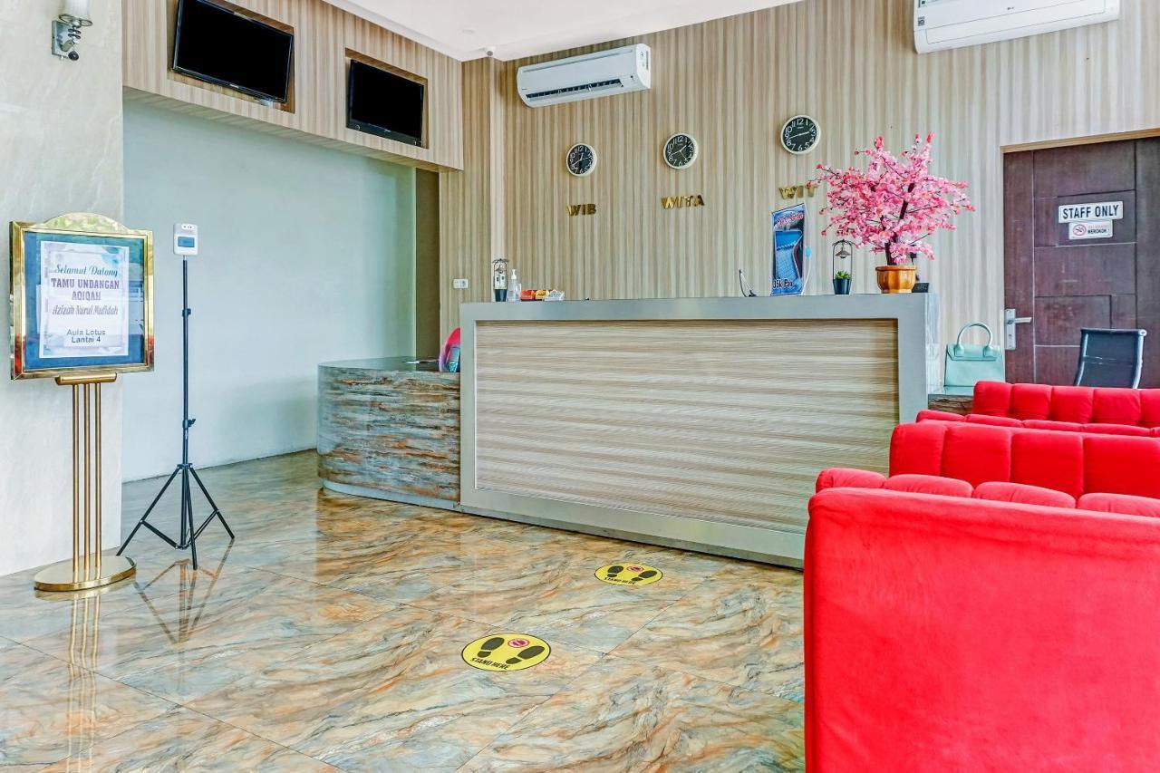 Collection O 90746 Kirei Hotel Bantaeng Exterior foto