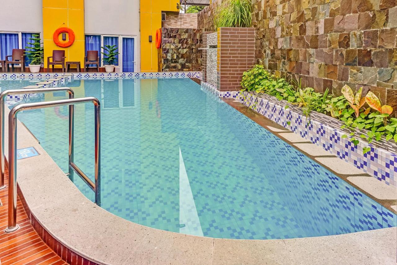 Collection O 90746 Kirei Hotel Bantaeng Exterior foto